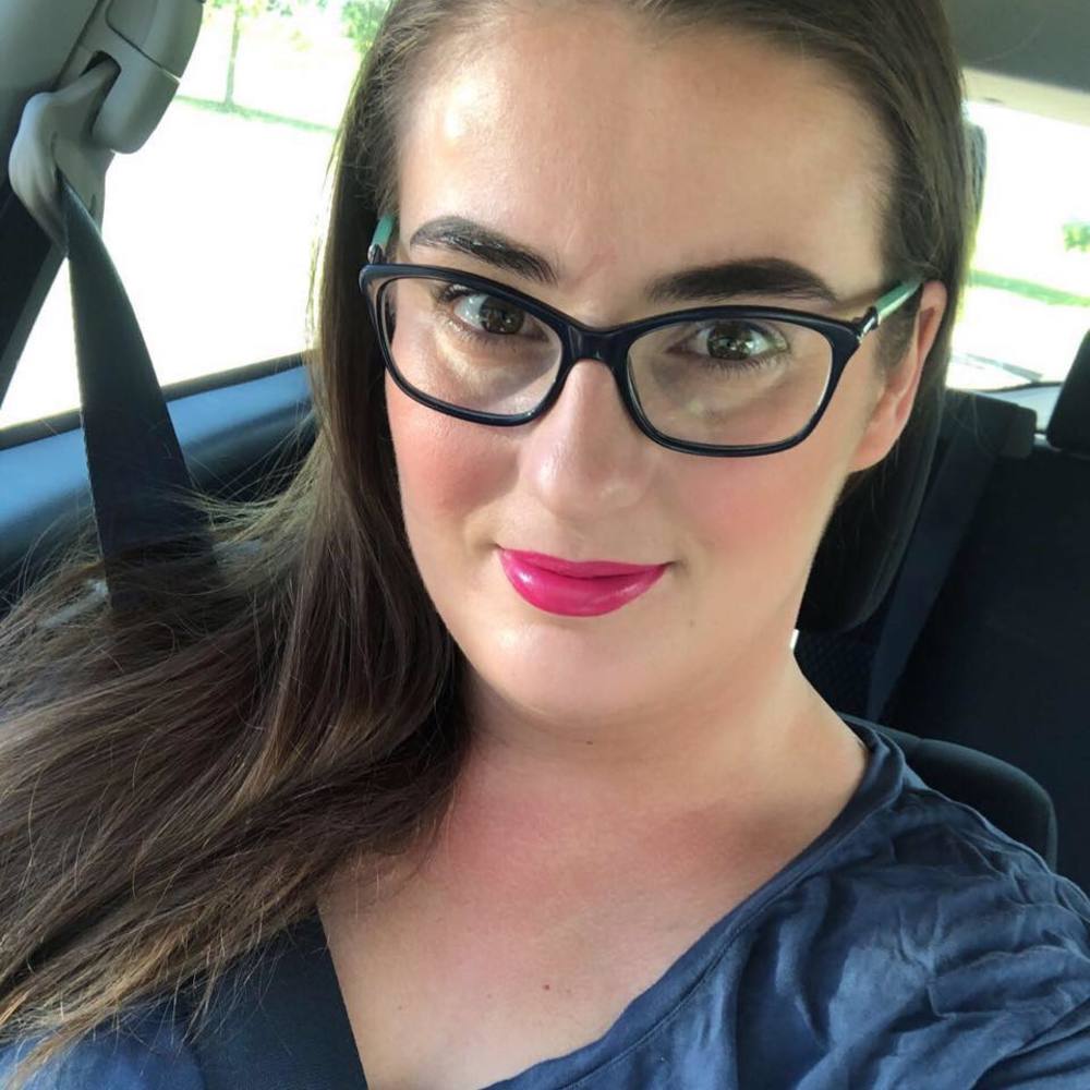 Meet your Posher, Annie